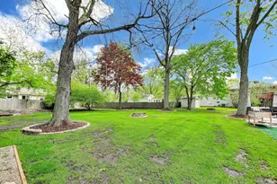 9 Johnathan Rd, Lake Zurich, IL 60047 - Photo 29