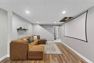 225 Cavin Ave, Winthrop Harbor, IL 60096 - Photo 13
