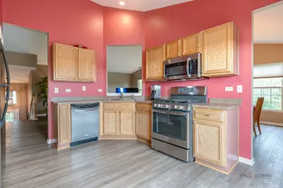 71 W Chatham Lane #19-2, Round Lake, IL 60073 - Photo 13