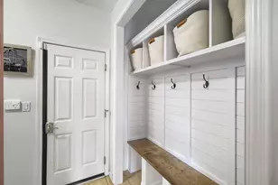 155 Michigan Dr, Bloomingdale, IL 60108 - Photo 15