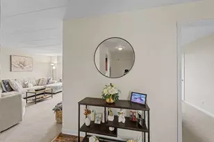 1 Renaissance Pl, Palatine, IL 60067 - Photo 5