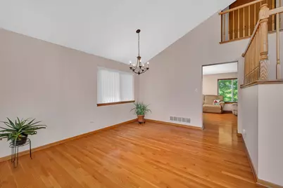 486 S Dollinger Drive, Romeoville, IL 60446 - Photo 7
