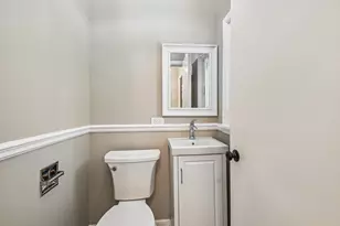 939 Westcliff Ln SE, Deerfield, IL 60015 - Photo 51