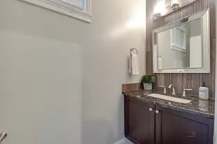 225 N Brockway St, Palatine, IL 60067 - Photo 13