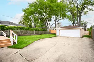 449 W Verret St, Elmhurst, IL 60126 - Photo 27