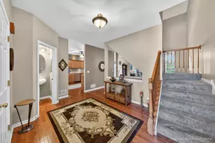710 Juniper Ln, Lake in the Hills, IL 60156 - Photo 11