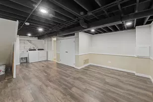 218 N Louis St, Mount Prospect, IL 60056 - Photo 23