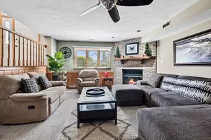 17906 California Ct, Orland Park, IL 60467 - Photo 9