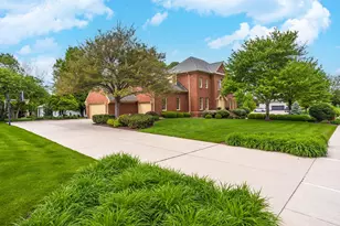 3301 Wisteria Ln, Bloomington, IL 61704 - Photo 83
