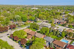 2208 Milton Ave, Park Ridge, IL 60068 - Photo 33
