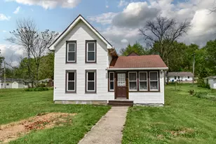 307 E Scott St, Odell, IL 60460 - Photo 3
