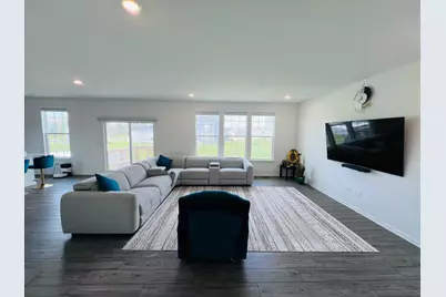 1188 Josie Lane, Hampshire, IL 60140 - Photo 5