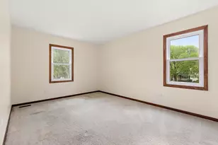 1408 Fawn Ct, Bolingbrook, IL 60490 - Photo 23