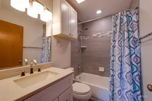 344 Kildare Ct, Carol Stream, IL 60188 - Photo 15