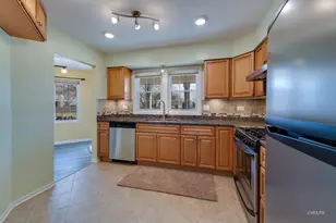 344 Kildare Ct, Carol Stream, IL 60188 - Photo 9