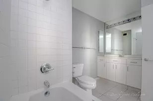 330 N Jefferson St, Chicago, IL 60661 - Photo 11