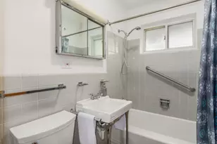 8233 N Octavia Ave, Niles, IL 60714 - Photo 11