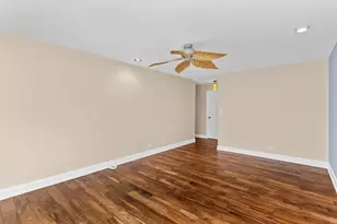205 Rivershire Ln, Lincolnshire, IL 60069 - Photo 21