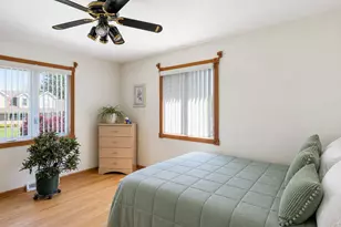 506 Forest Preserve Dr, Wood Dale, IL 60191 - Photo 11