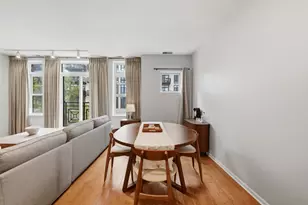 944 W 15th Pl, Chicago, IL 60608 - Photo 7