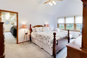 9641 E Shore Dr, Oak Lawn, IL 60453 - Photo 17
