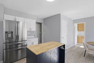 7 Arthur Ct, Streamwood, IL 60107 - Photo 15