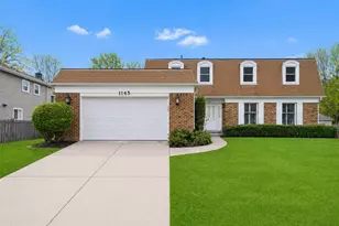 1145 Hunting Dr W, Palatine, IL 60067 - Photo 1