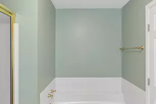 1145 Hunting Dr W, Palatine, IL 60067 - Photo 13