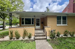 620 W White St, Champaign, IL 61820 - Photo 5