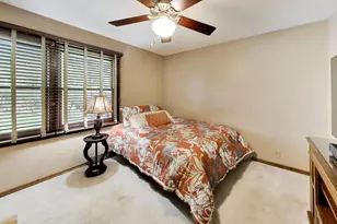 43W770 Fescue Ct, Saint Charles, IL 60175 - Photo 19