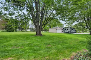 5N675 Cochise Dr, Maple Park, IL 60151 - Photo 21
