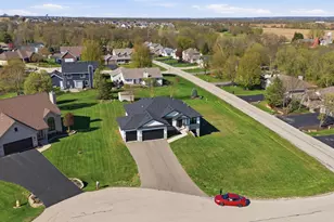 391 Teaberry Ct, Roscoe, IL 61073 - Photo 41
