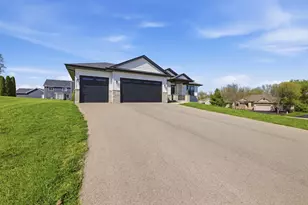 391 Teaberry Ct, Roscoe, IL 61073 - Photo 7