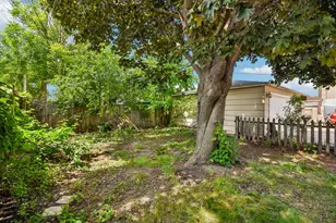 1104 N 12th Ave, Melrose Park, IL 60160 - Photo 17