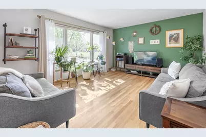 [Address not provided], Downers Grove, IL 60516 - Photo 3