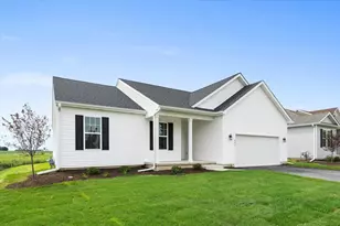 427 Riverbend Dr, Genoa, IL 60135 - Photo 9