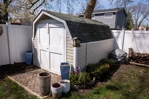 430 71st St, Darien, IL 60561 - Photo 35