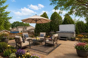 725 Buffalo Cir, Carol Stream, IL 60188 - Photo 29