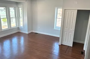 224 E Cass St, Joliet, IL 60432 - Photo 7