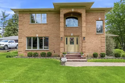 1N589 Goodrich Avenue, Glen Ellyn, IL 60137 - Photo 1