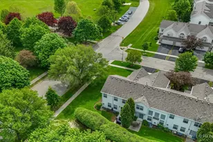 1070 Lily Field Ln, Bolingbrook, IL 60440 - Photo 29