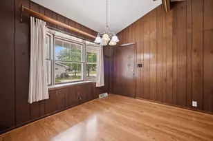 323 E Dresser Rd, Dekalb, IL 60115 - Photo 13