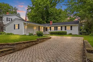 323 E Dresser Rd, Dekalb, IL 60115 - Photo 1
