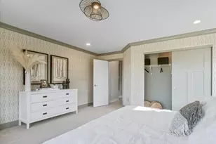 8496 Liberty Ln, Woodridge, IL 60517 - Photo 23