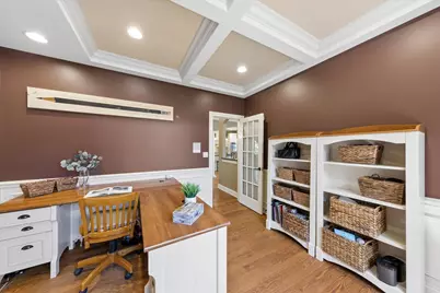 817 S Fairfield Avenue, Elmhurst, IL 60126 - Photo 13