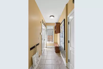 817 S Fairfield Avenue, Elmhurst, IL 60126 - Photo 15