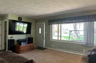 1919 Portland Ave, Savanna, IL 61074 - Photo 3