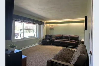 1919 Portland Avenue, Savanna, IL 61074 - Photo 11