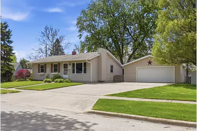 1610 Sunrise Drive, Dekalb, IL 60115 - Photo 3