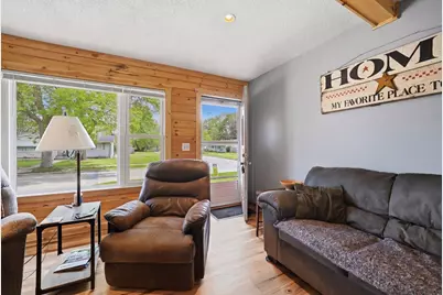 1610 Sunrise Drive, Dekalb, IL 60115 - Photo 7